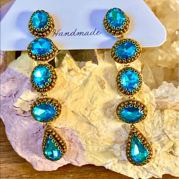 NWT Deepa Gurnani Turquoise Crystal Bead Earrings - Picture 8 of 11